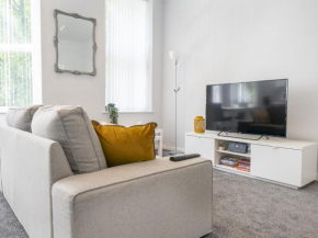 Pass the Keys Pristine 1BR Apt Queens Uni Walk Everywhere